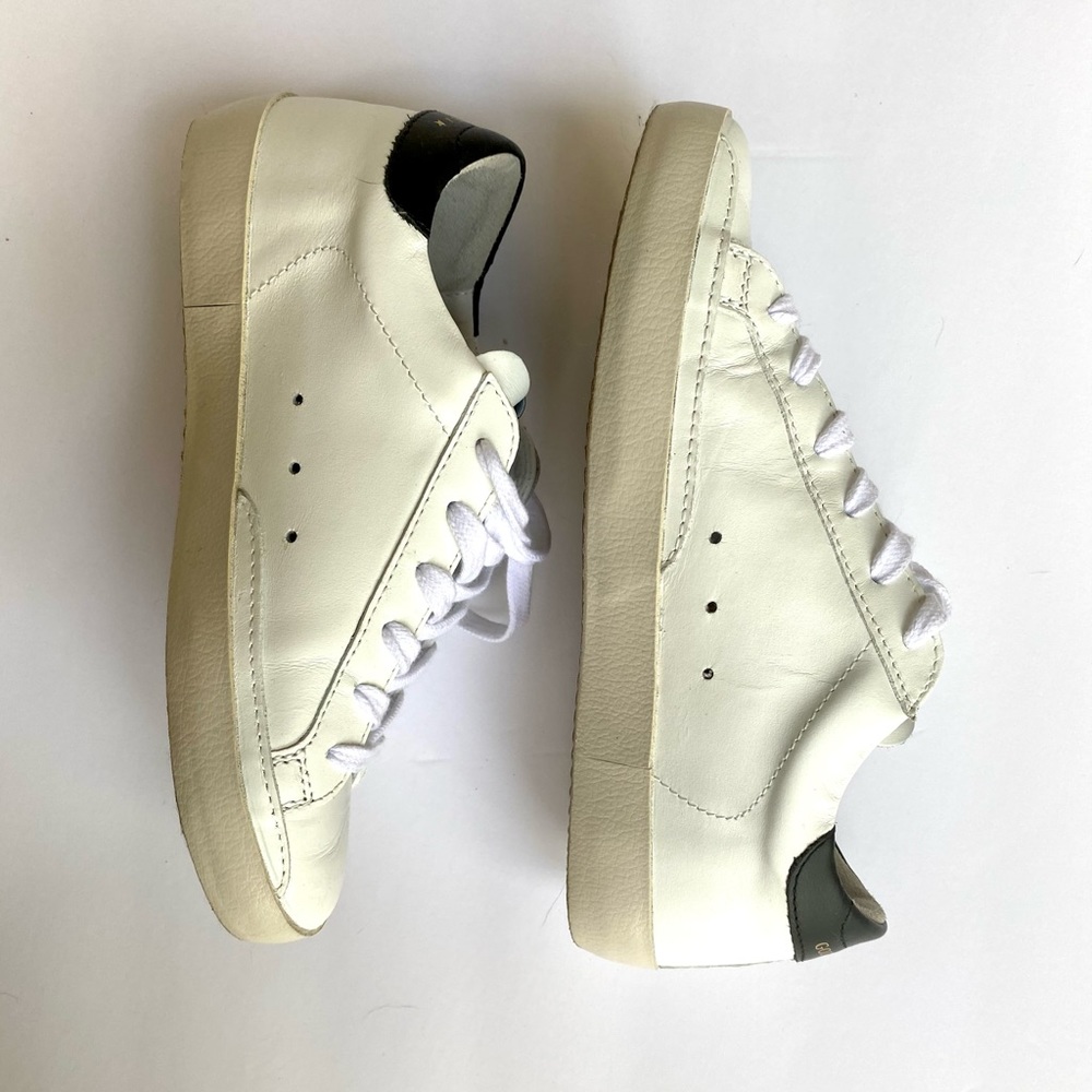 Golden Goose Low Top Sneaker - Picture 7 of 11